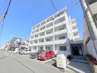 グレーシー西ノ京【4階】の外観