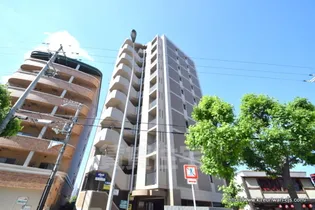 ファミーユ出戸【2階】の外観