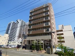 マンション花房【7階】の外観