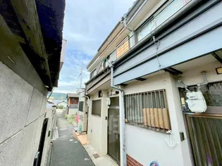 大阪府八尾市東弓削1丁目【テラスハウス】の外観