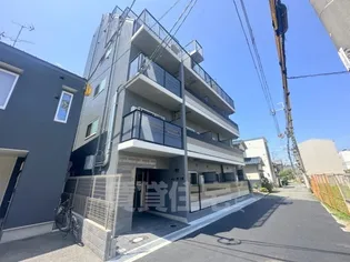 Lucir 西三国【1階】の外観