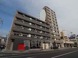 アドバンス三宮ラシュレ【4階】の外観