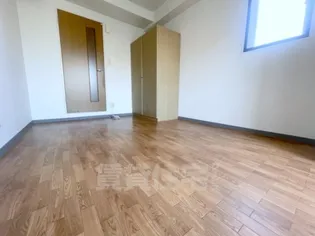 CASA VERDE寺町二条(カーサヴェルデ)【5階】の居間