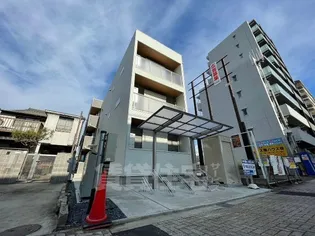 パインリーフ【2階】の外観