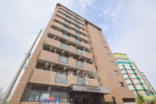 ローズコーポ新大阪9【1階】の外観