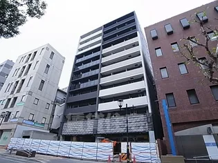 プレサンスKOBEアモーレ【2階】の外観