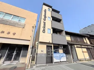 オリエント五条坂【4階】の外観