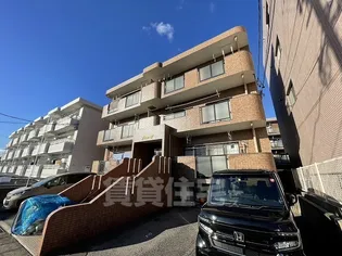 Free-F【3階】の外観