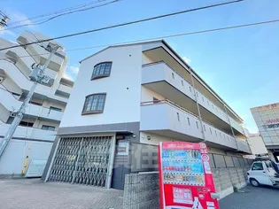 コンフィメゾン柏原【3階】の外観