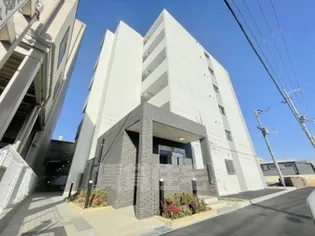 クローバー・レジデンス京都西大路【4階】の外観