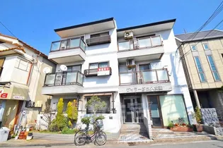 ヴィラージュ久宝園【1階】の外観