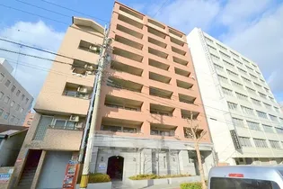 日大ロイヤル西中島【4階】の外観