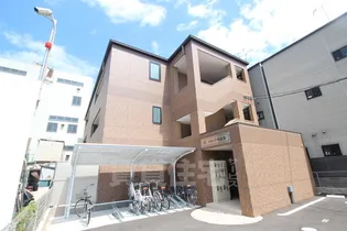 クオリア壱番館【2階】の外観