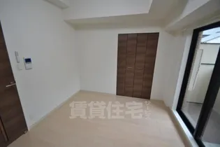 Luxe尼崎WEST【7階】の居間