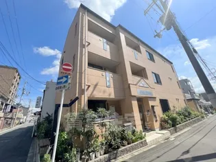 ルル・フルーレ【2階】の外観