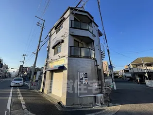 西本マンションの画像