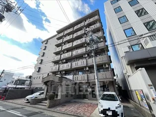 ノーブルハウス吉田【4階】の外観