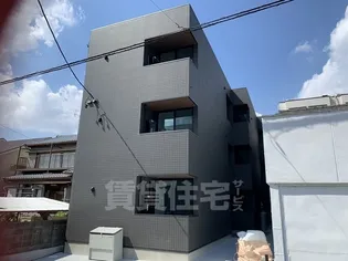 WARREN TOBEIの画像