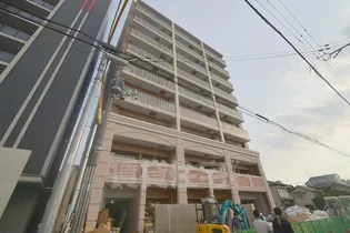 Luxe東三国west【3階】の外観