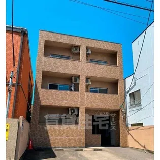 ヴィラ春岡【301号室】の外観