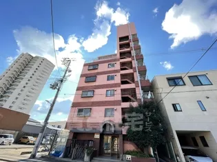 シャトル山之内の画像