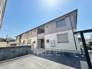 奈良県葛城市北花内【アパート】の外観