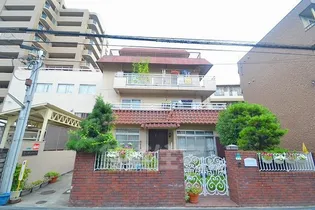 ミリオンハイツ【2階】の外観