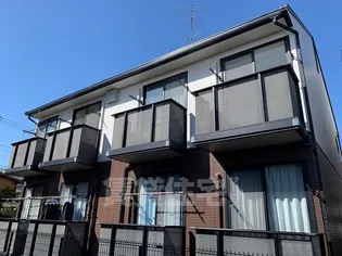 ヤングパレスB棟【2階】の外観