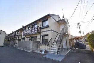 リュシオル石山【1階】の外観