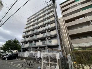 ファミーユ新大宮の画像