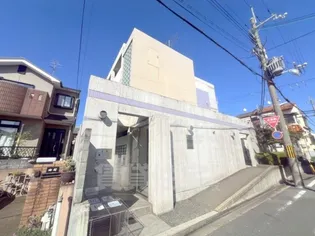 ラ・ヴィル・フルール【1階】の外観