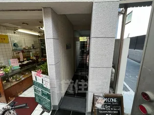 サンリバー塚本【5階】の外観