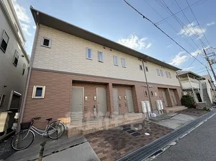 コーポラス若草EAST【2階】の外観