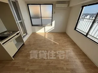 レジデンシア甲東園【3階】の居間