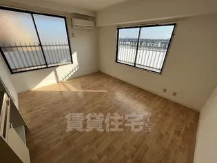 レジデンシア甲東園【3階】の居間