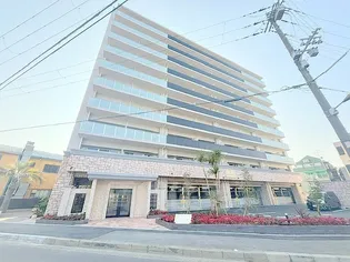 プレジオ三国ASIAN【2階】の外観