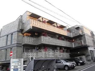 リブローネ南山【3階】の外観