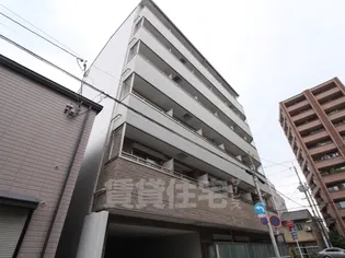 G・F二条城【1階】の外観