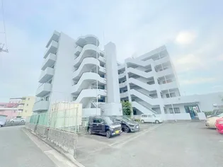 アンドユー植田【4階】の外観