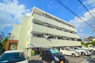 アビタシオンエース【4階】の外観