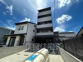 フラッティ千本寺之内【4階】の外観