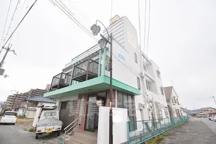 滋賀県彦根市稲枝町【一戸建】の外観