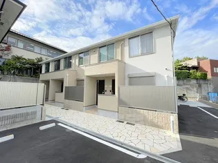 カーサ シエル【1階】の外観