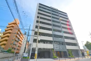 メインステージ新大阪【3階】の外観