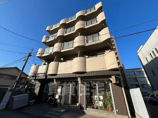 フリードム西宮【2階】の外観