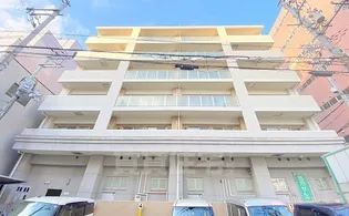 サン・アズール【5階】の外観