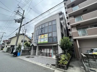 ヴィヴァンデ上甲子園【4階】の外観