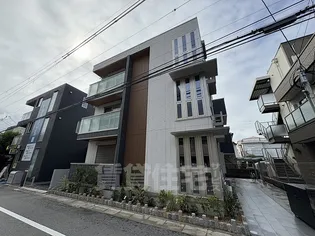 Crystal Court西宮北口【1階】の外観