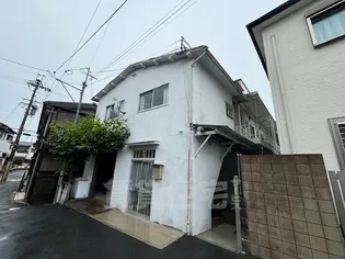 英アパート【2階】の外観