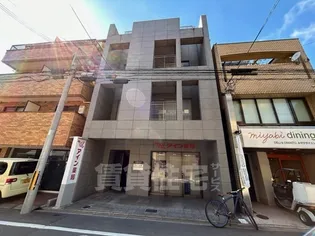 アベビルの画像